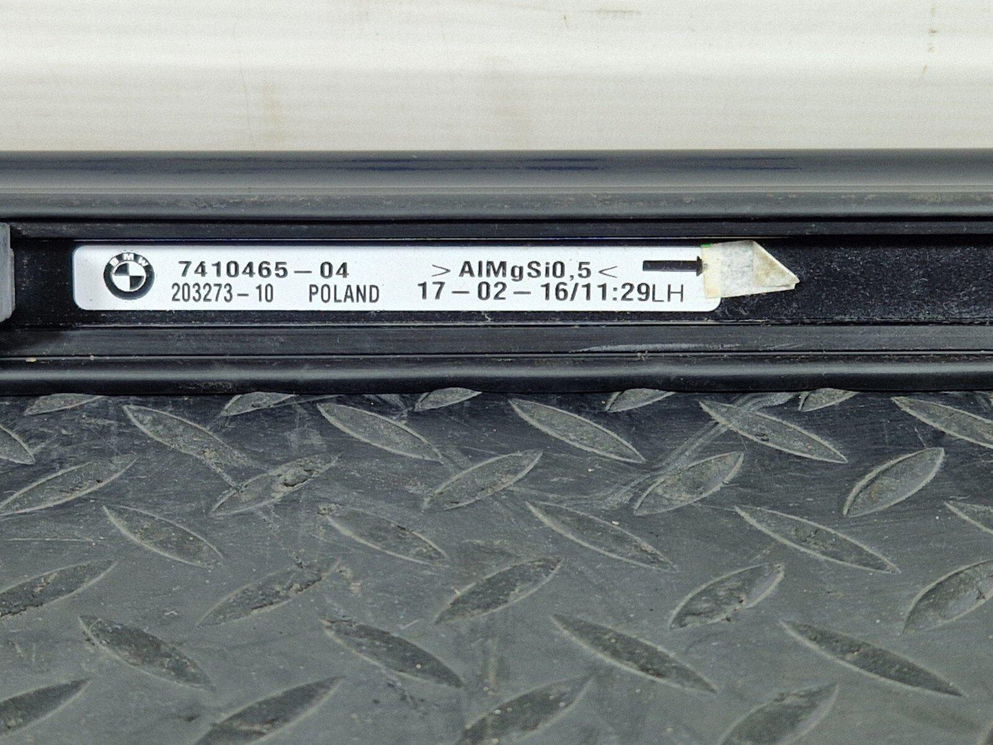 16-22 BMW X1 F48 GENUINE PASSENGER LEFT ROOF RAIL 7410465