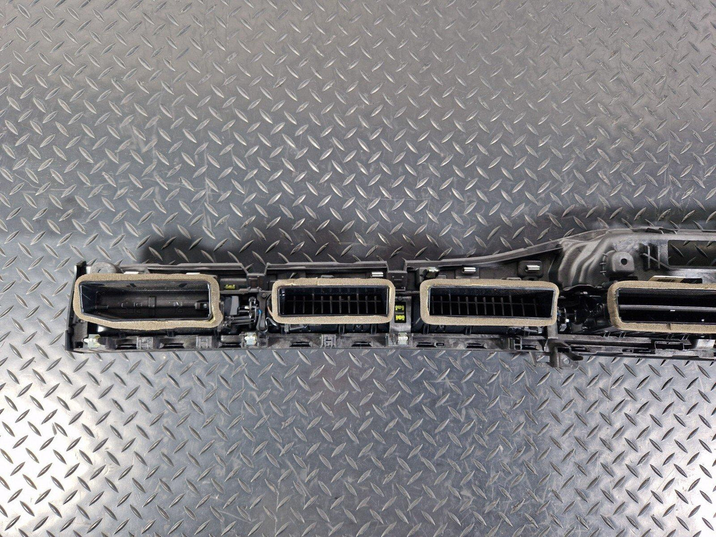 16-23 AUDI A5 F5 S-LINE DASHBOARD AIR VENTS TRIM 8W2820902 8W0971659B
