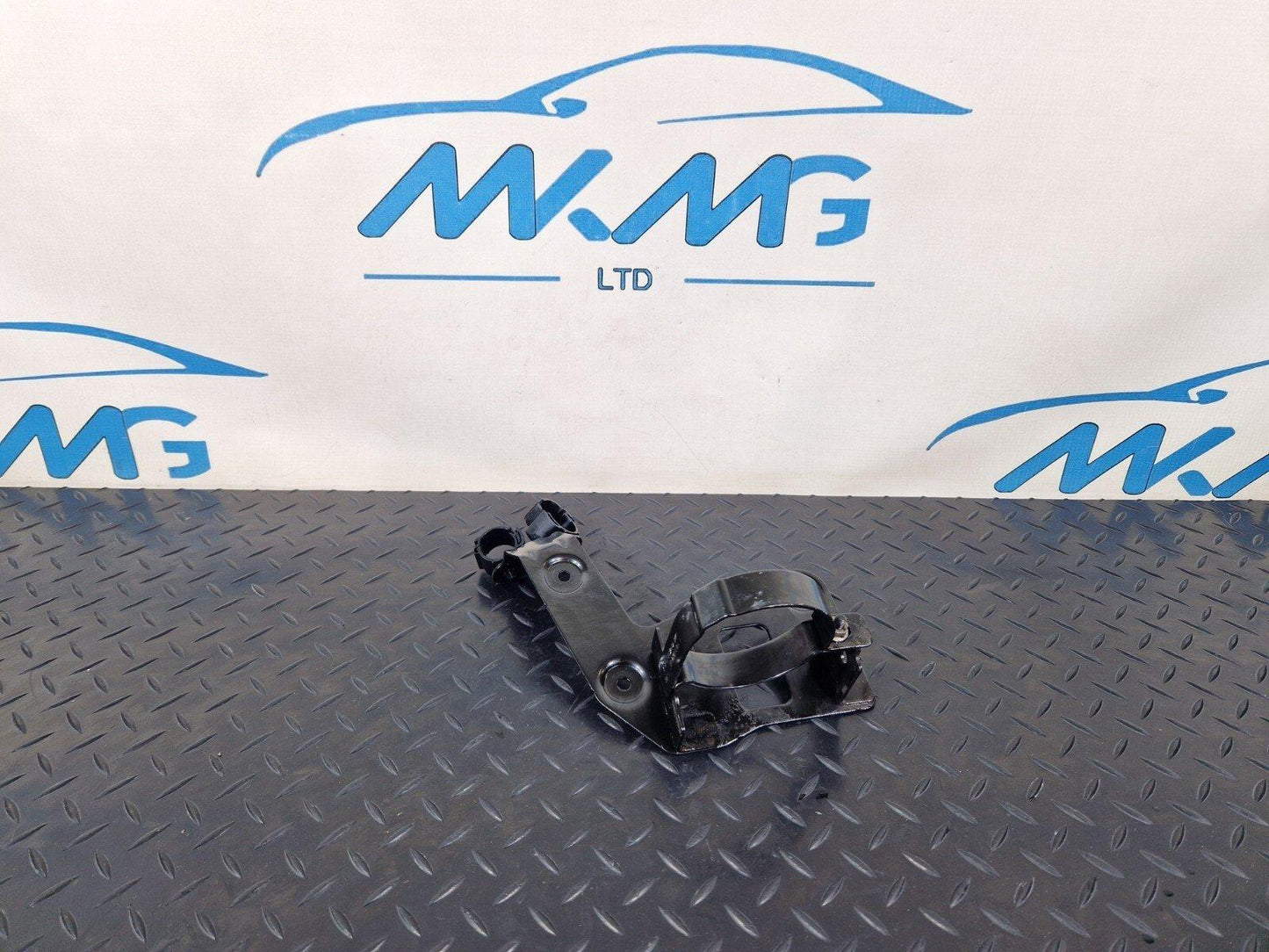 16-24 AUDI A5 F5 GENUINE COOLANT PUMP BRACKET 8W0145896C 8W0145879B