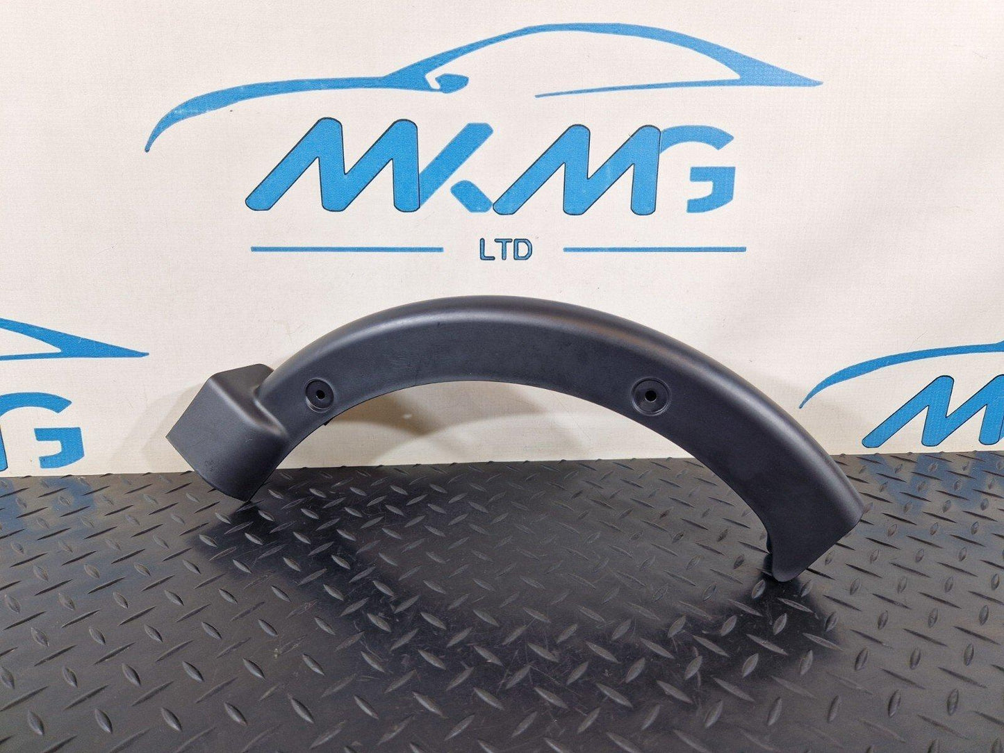 16-19 AUDI A4 B9 S-LINE GENUINE REAR LEFT BOOT LID HINGE COVER 8W5971821