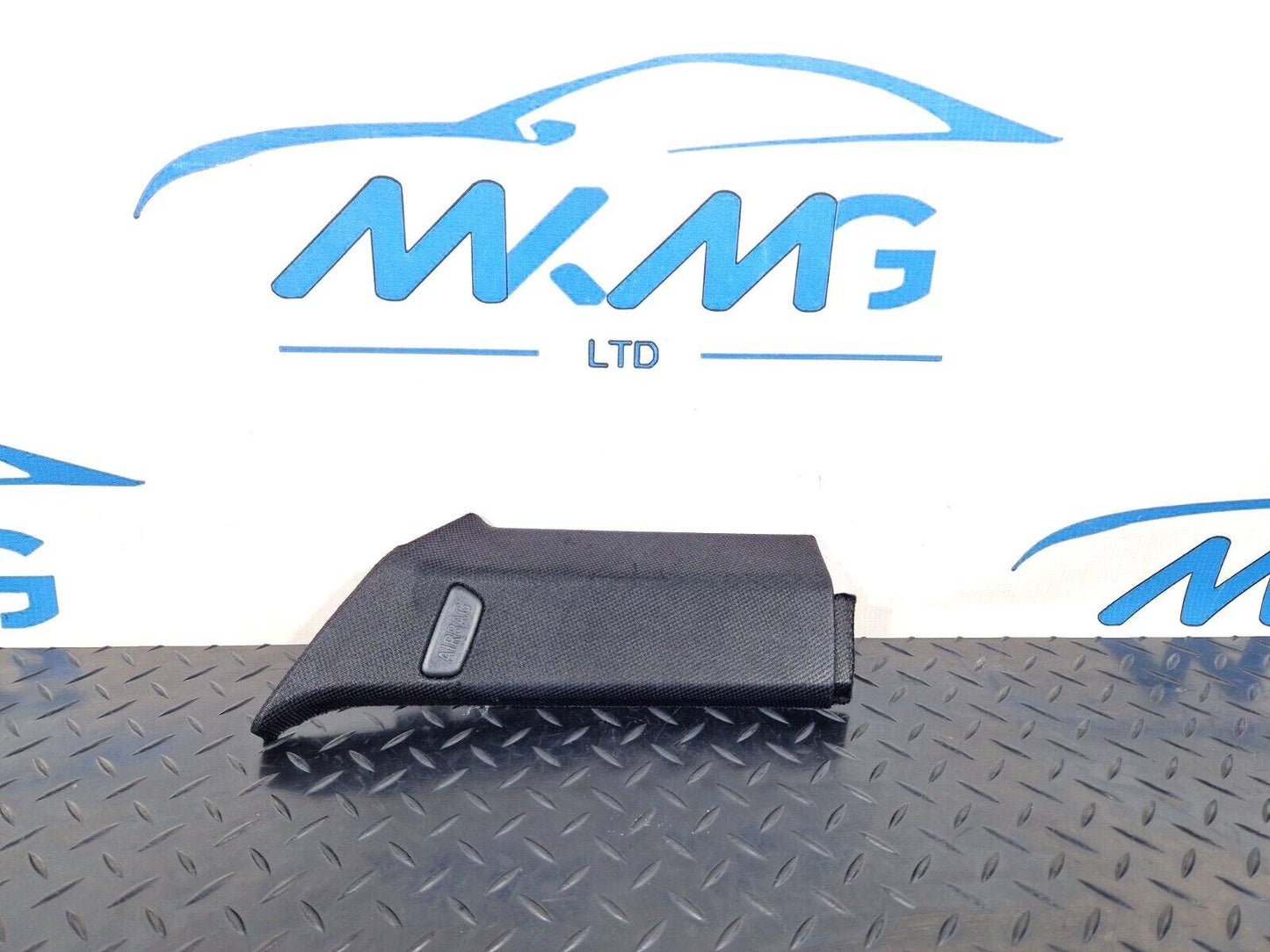12-18 BMW 4 SERIES F36 LCI M-SPORT REAR RIGHT C PILLAR TRIM BLACK 8059306