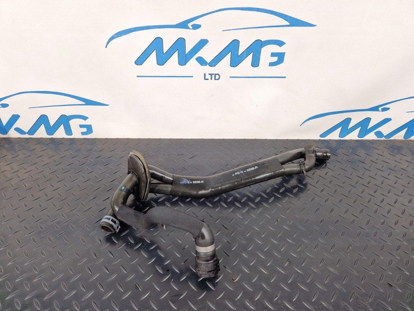 10-18 AUDI A7 4G S-LINE  ENGINE WATER COOLANT HOSE PIPE 8K0819345F 4G0122293B
