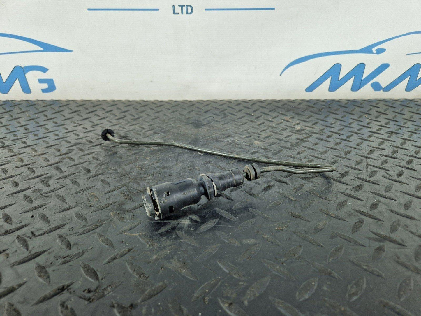 12-18 AUDI A6 C7 2.0 DIESEL CGLC/CGL GENUINE CLUTCH PIPE HOSE 8K0721477D
