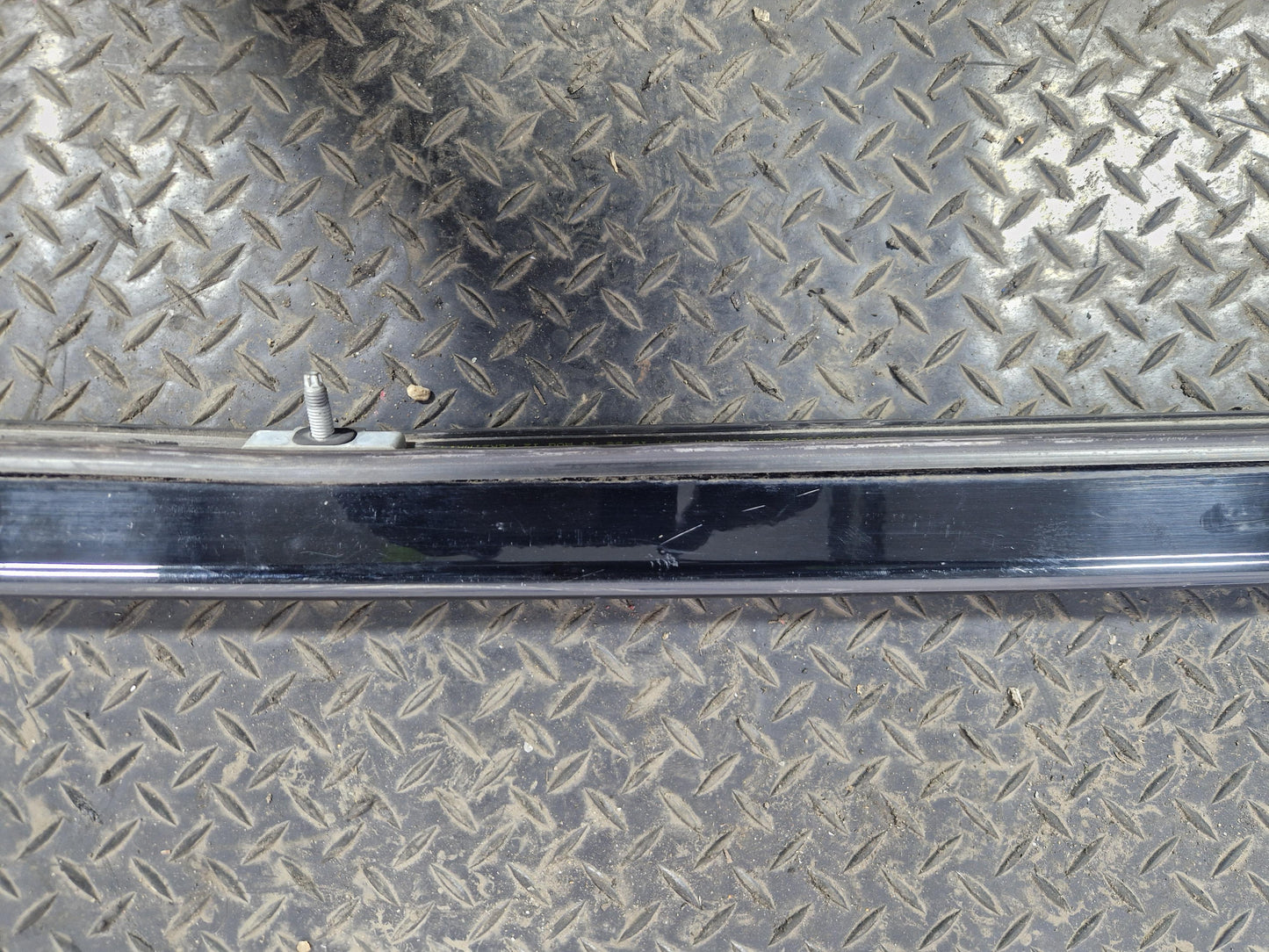 BMW X1 E84 Left Passenger Side Roof Rail Rack Bar 2990861 2991697 8051541