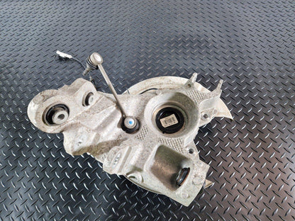 19-ON RANGE ROVER EVOQUE L551 GENUINE REAR RIGHT DRIVER WHEEL HUB GK724K327AB