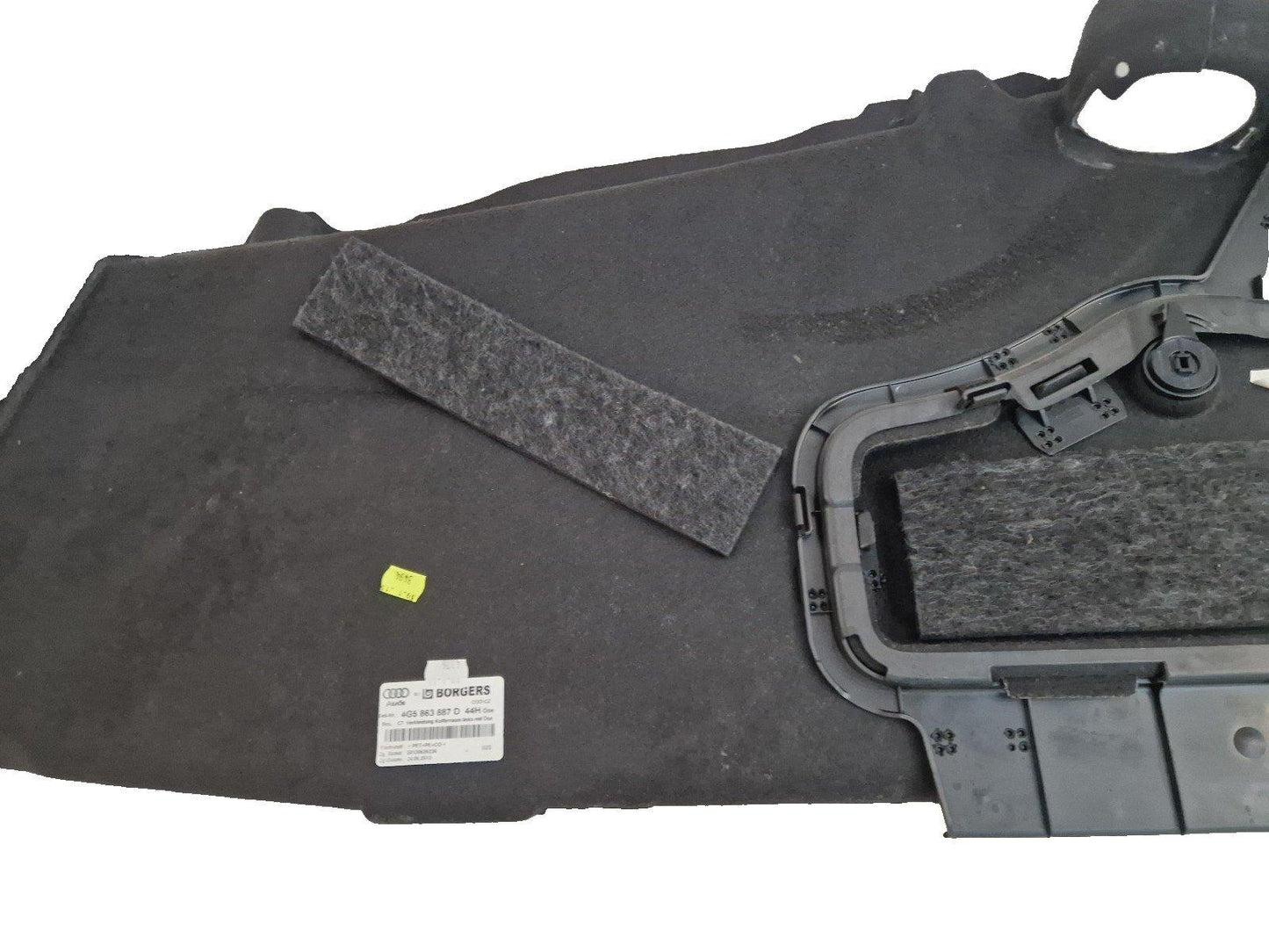 12-18 AUDI A6 C7  GENUINE REAR LEFT SIDE BOOT PANEL COVER 4G5863887D