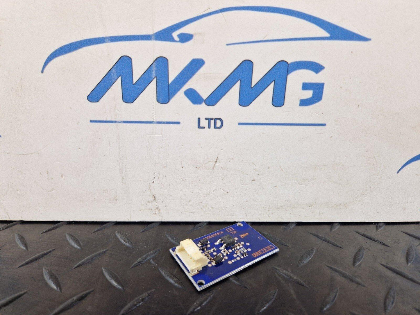 14-16 BMW 2 SERIES F22 OEM HEADLIGHT BALLAST CONTROL UNIT MODULE B00000662A