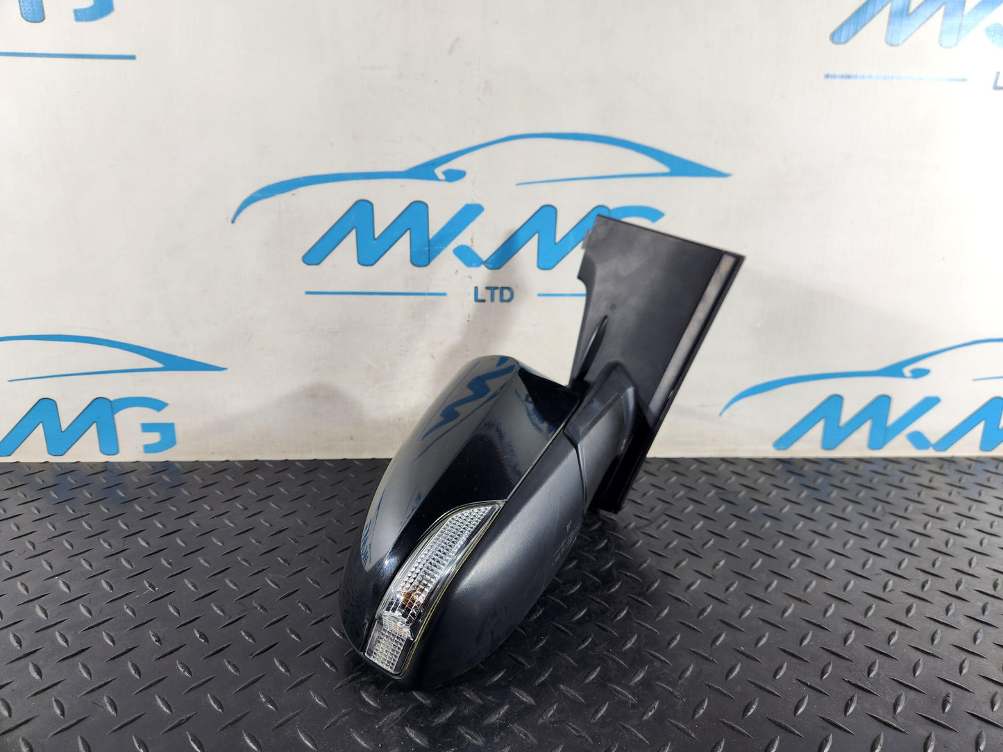 Toyota Yaris P130 Hatchback Left Passenger Side Wing Mirror Genuine E8025614