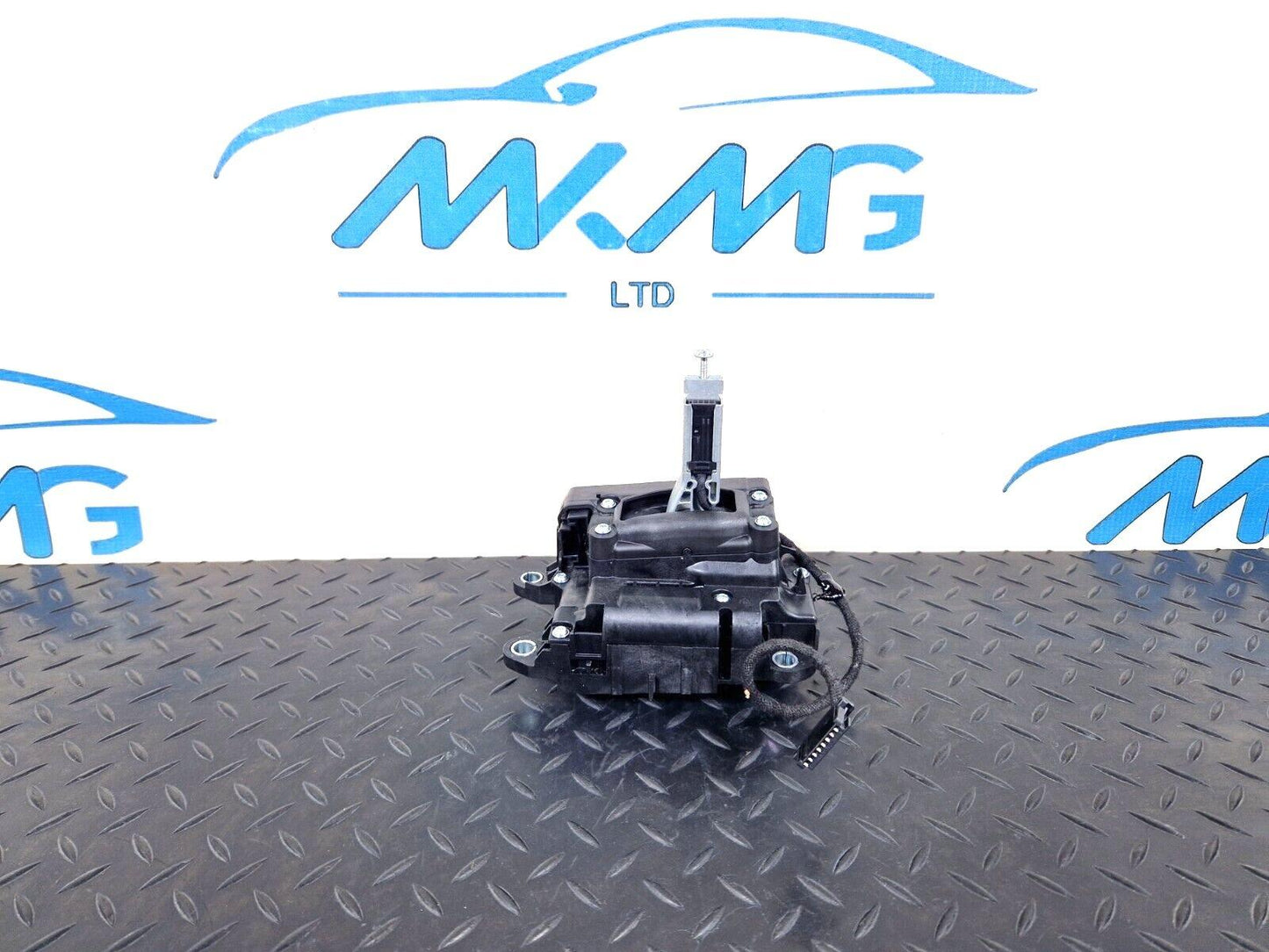 16-19 AUDI A4 AVANT B9 S-LINE GENUINE GEAR SHIFT MECHANISM 8W2713041E