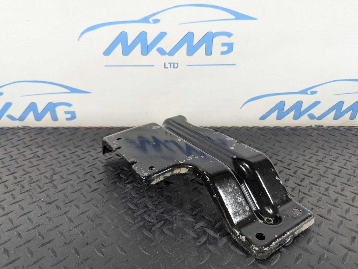 14-19 LAND ROVER L550 DISCOVERY SPORT OEM DRIVESHAFT SUPPORT BRACKET GJ324A266AB