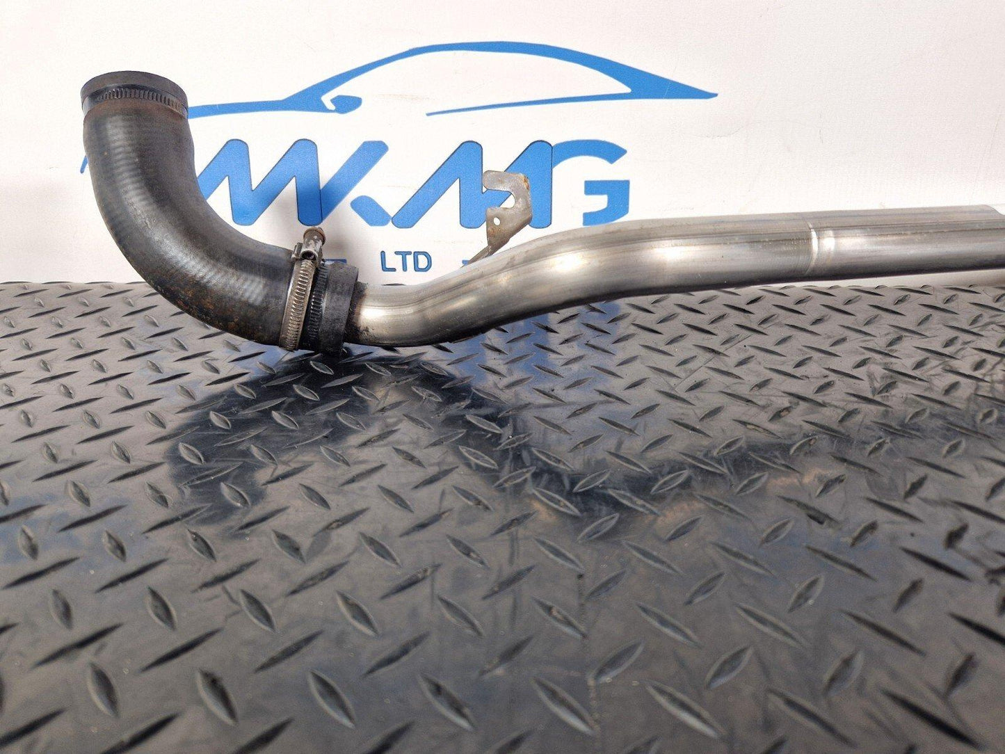 14-20 MERCEDES GLA X156 GENUINE DIESEL FUEL FILLER NECK PIPE HOSE A2464701220