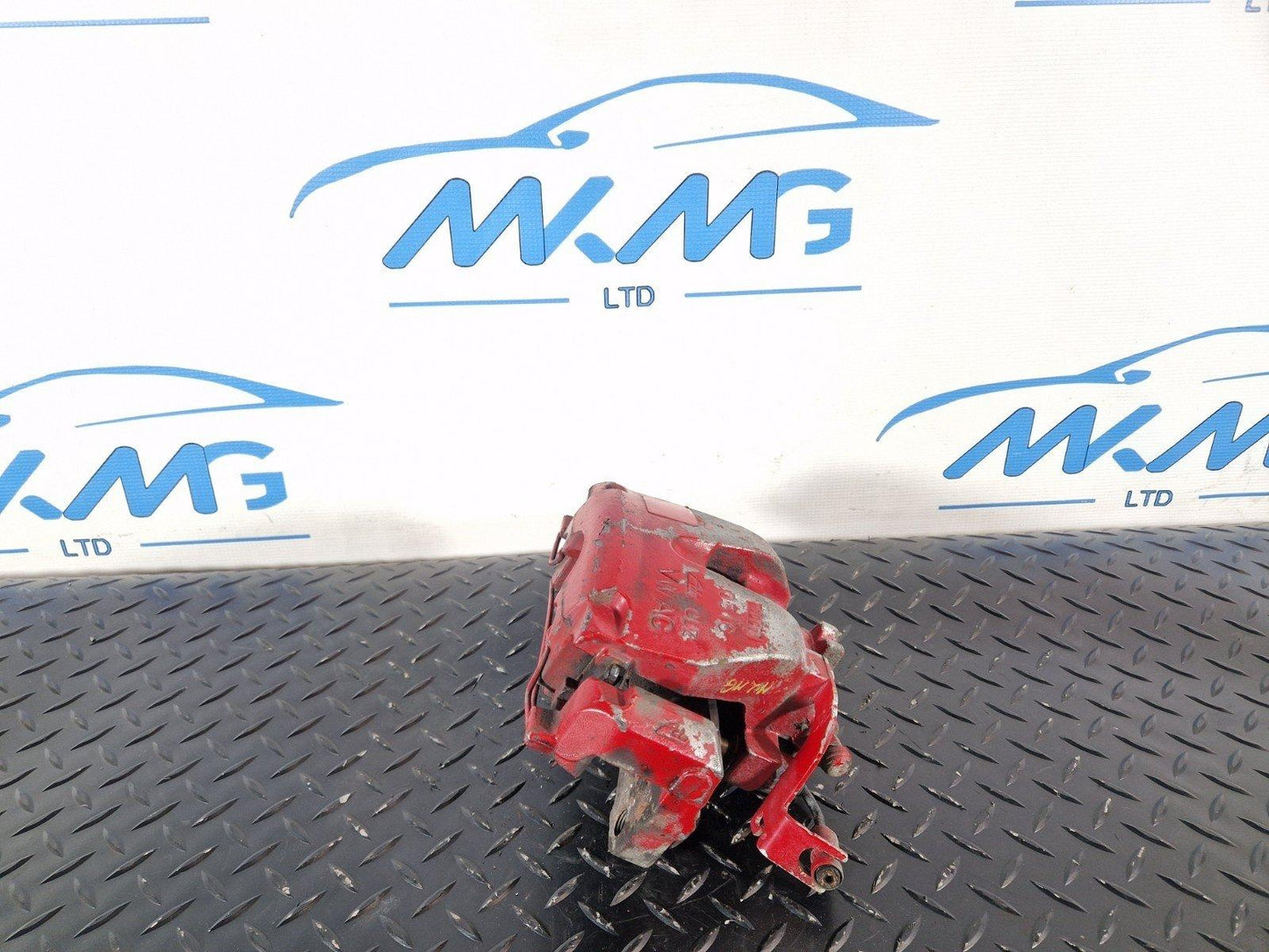 16-19 AUDI A4 B9 FRONT RIGHT O/S DRIVER SIDE BRAKE CALIPER