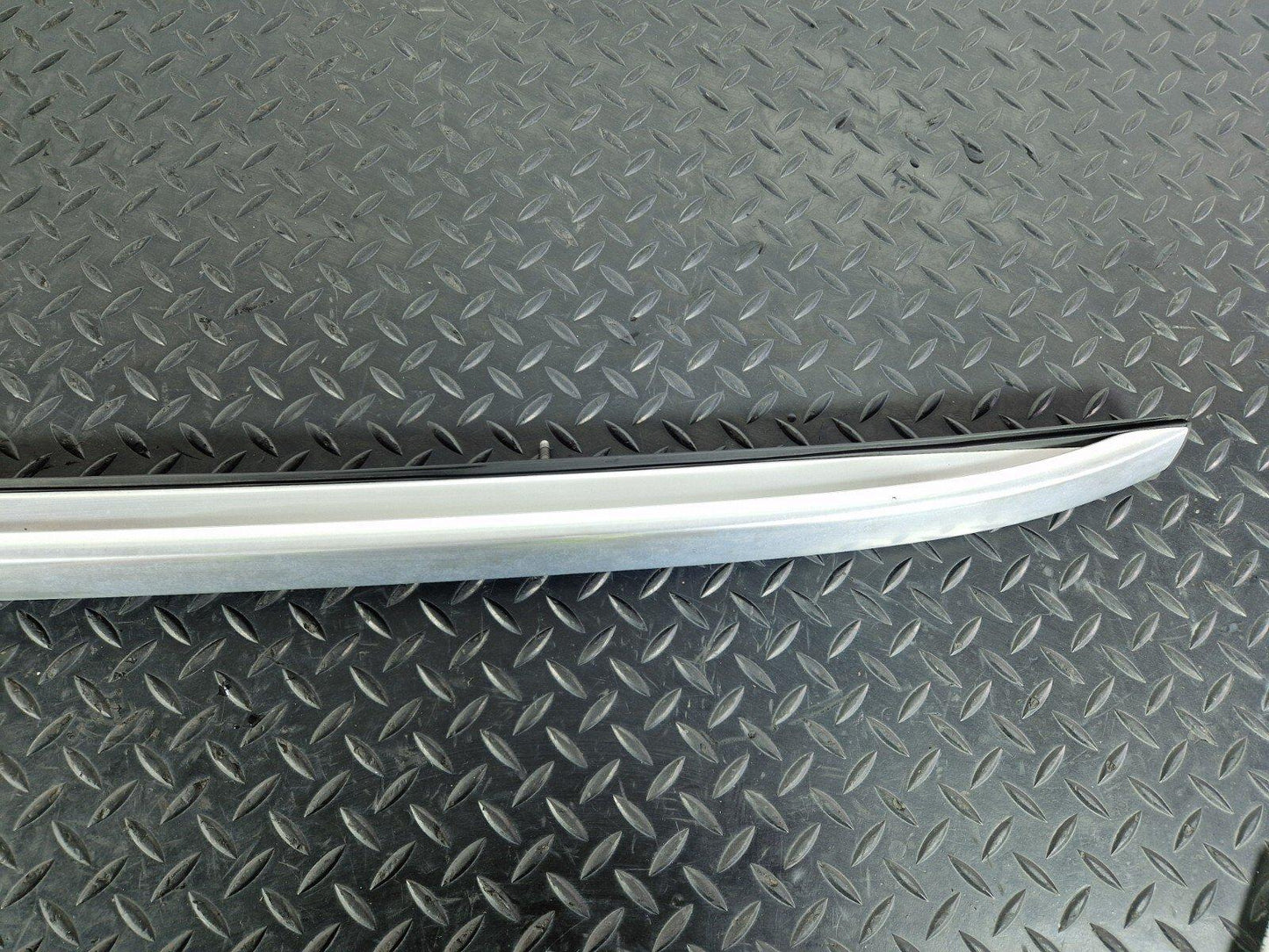 14-19 MERCEDES BENZ GLA X156 OEM RIGHT DRIVER SIDE O/S ROOF RAIL A1568900493