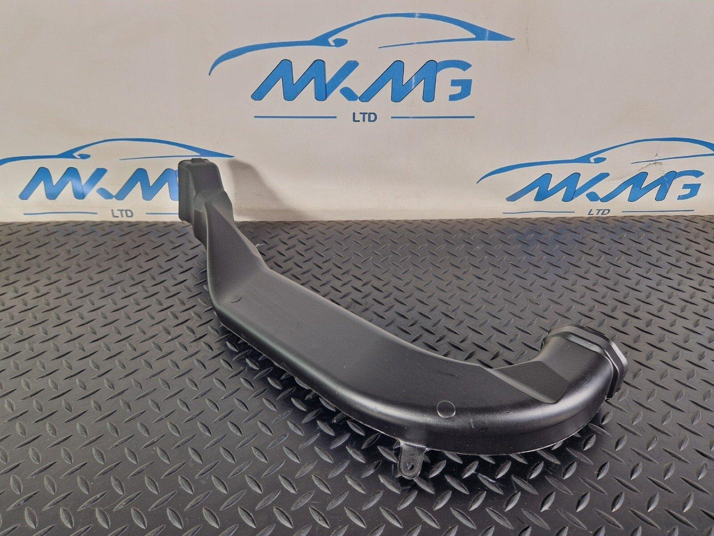 2018-ON MERCEDES BENZ SPRINTER W907 W910  2.2 CDI AIR DUCT A9078310900