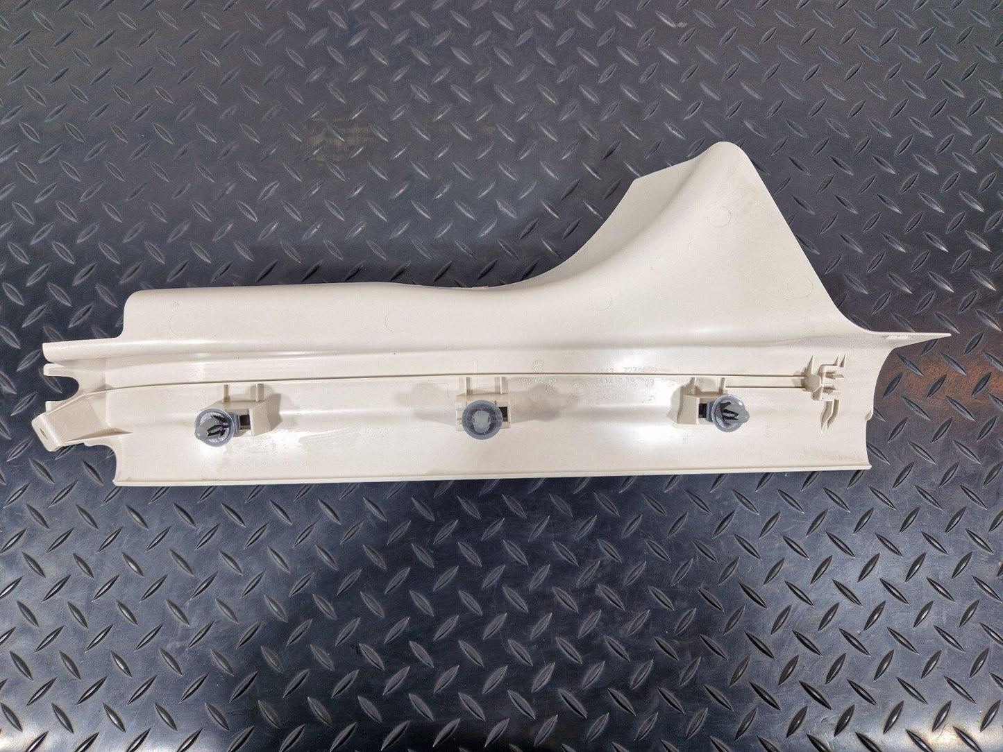 11-18 BMW 6 SERIES F06 REAR LEFT DOOR STEP ENTRANCE TRIM COVER 7274421