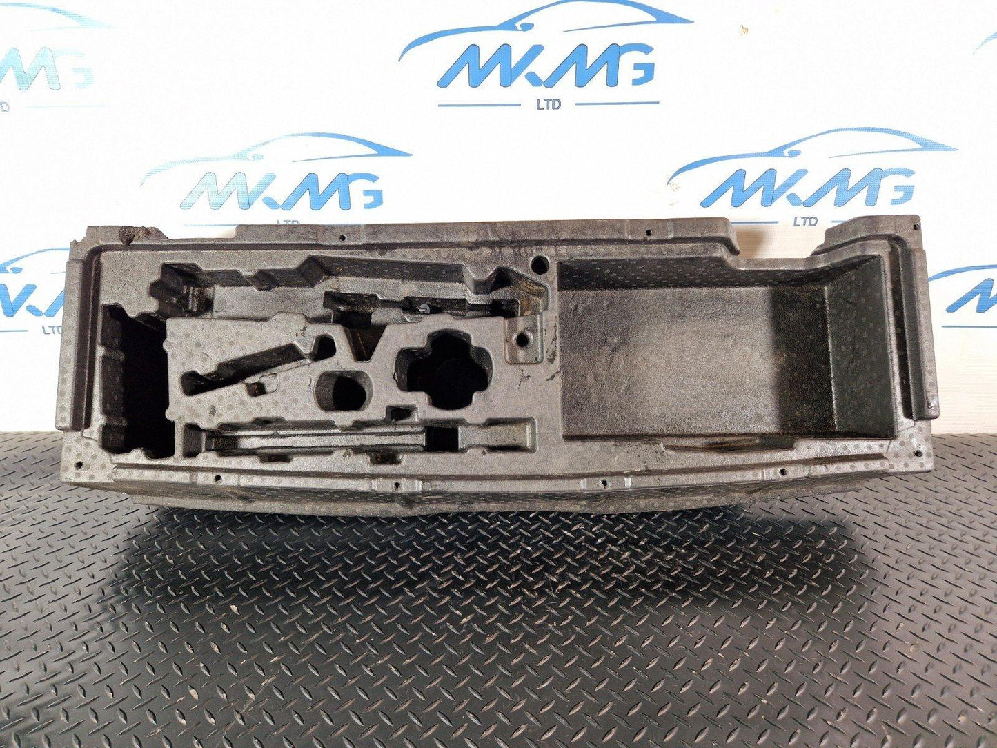 16-19 MERCEDES BENZ GLE W166 STORAGE TRAY COMPARTMENT UNDER FLOOR A1668991321