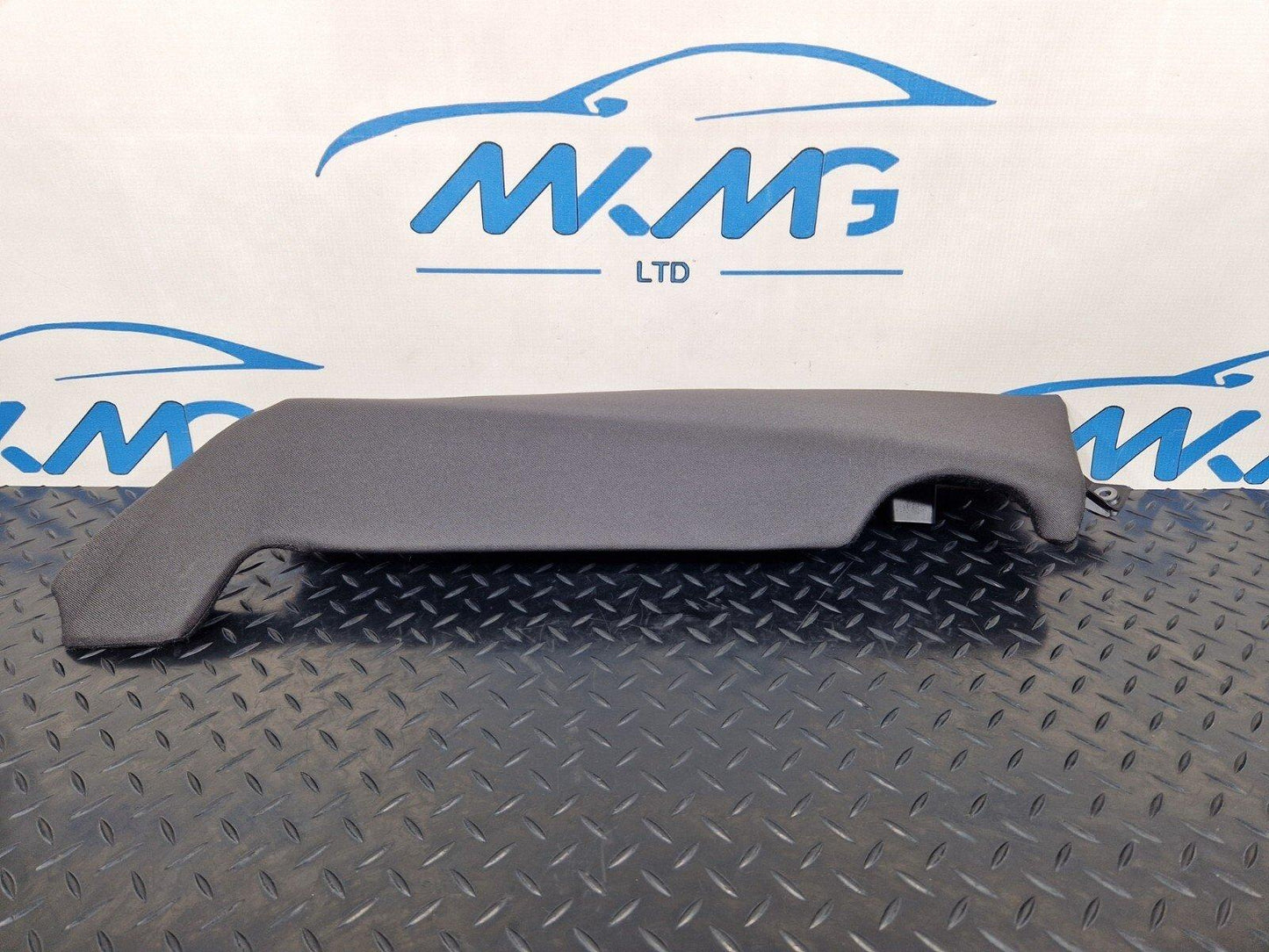 16-19 AUDI A4 B9 SALOON GENUINE REAR LEFT PASSENGER SIDE CLOTH BOLSTER 8W0885703