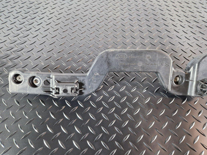 19-ON RANGE ROVER EVOQUE L551 O/S DRIVER SIDE RIGHT BUMPER BRACKET K8D2113C52AB