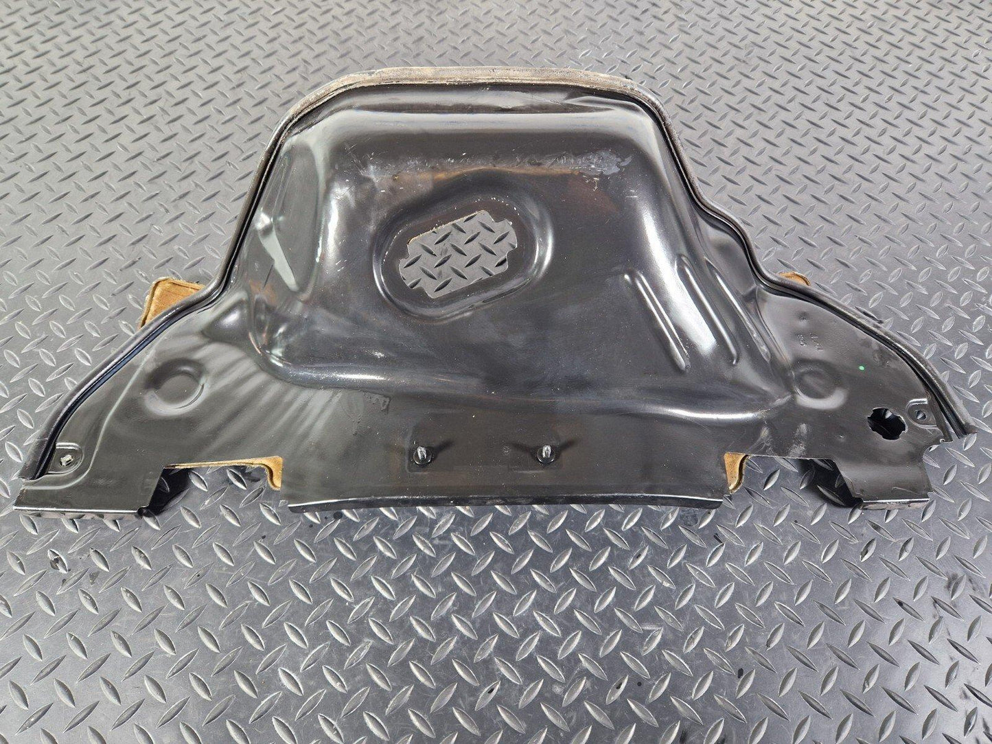 16-19 AUDI A4 B9 GENUINE OEM BULKHEAD FIREWALL HEAT PROTECTION SHIELD 8W0819523C