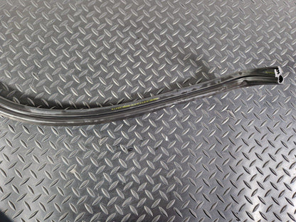 18-ON MERCEDES BENZ SPRINTER W907 OEM BONNET RUBBER SEAL A9108870000