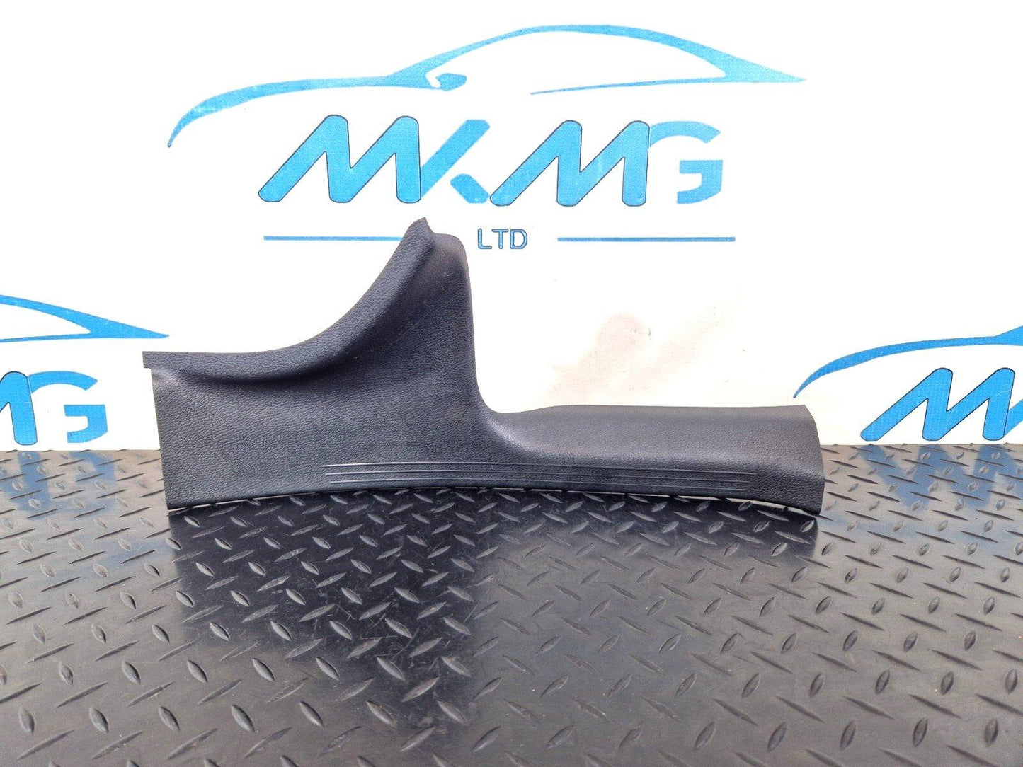 14-21 MERCEDES BENZ C300 W205 REAR RIGHT SIDE INNER SILL COVER PANEL A2056860336