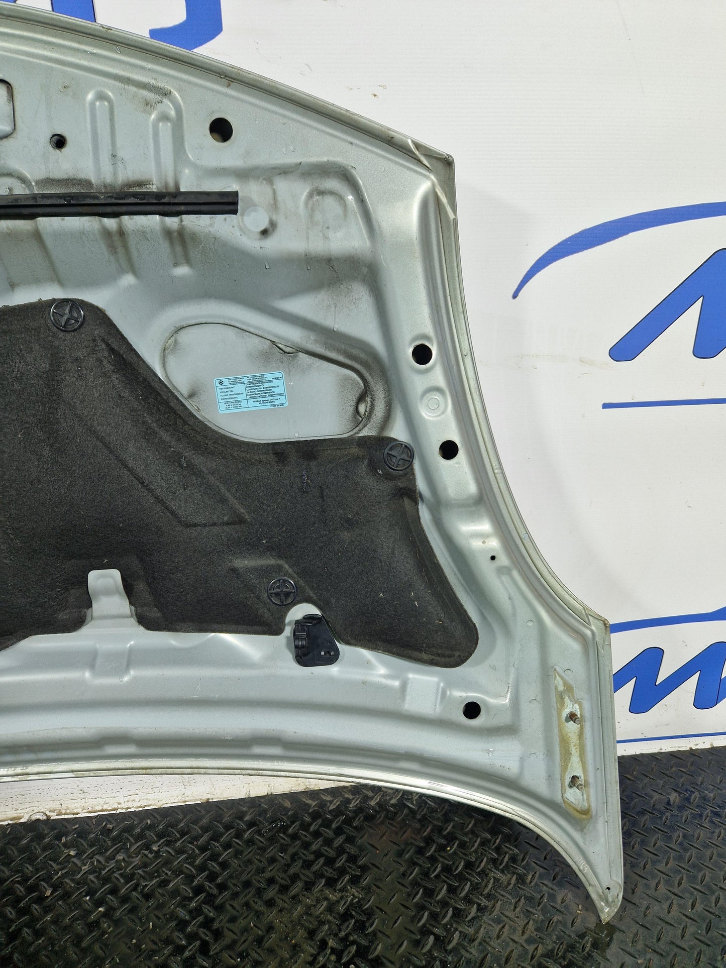 Nissan Note ACENTA MK1 (E11) Front Bonnet Hood Silver KY0