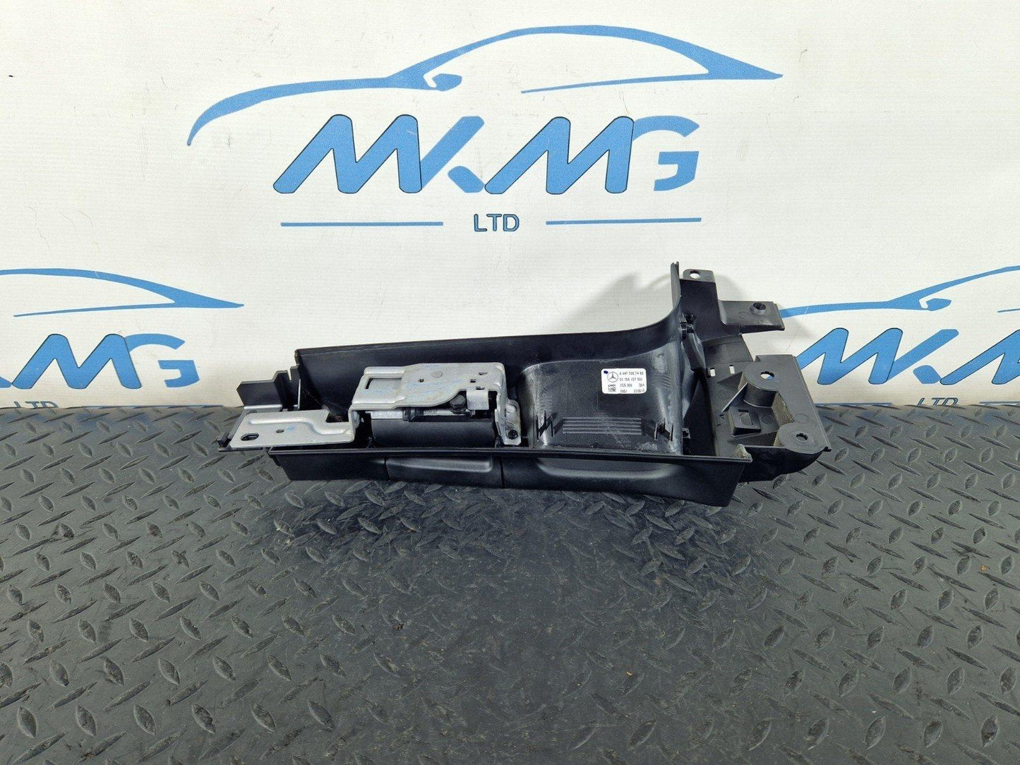 14-23 MERCEDES VITO W447 SLIDE DOOR N/S LOCKIING SYSTEM MECHANISM A4477607400