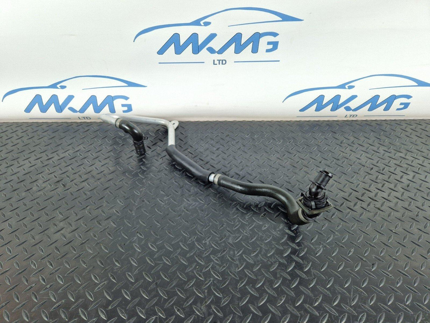 14-21 MERCEDES BENZ C200 W205 OEM A/C AIR CON CONDITIONG PIPE HOSE A2058302802