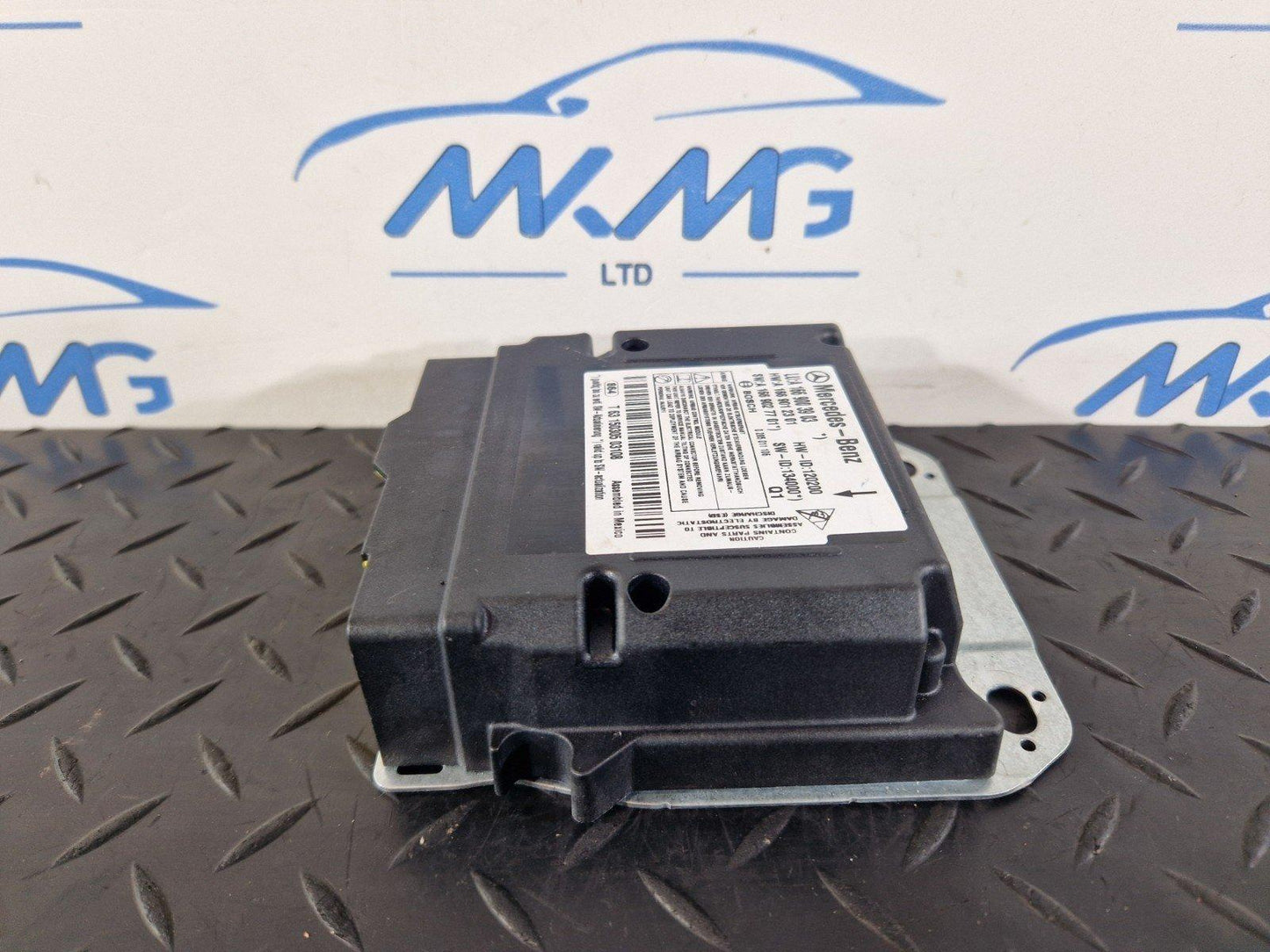 11-19 MERCEDES BENZ ML W166 SAFETY A BAG SRS CONTROL MODULE ECU A1669003903