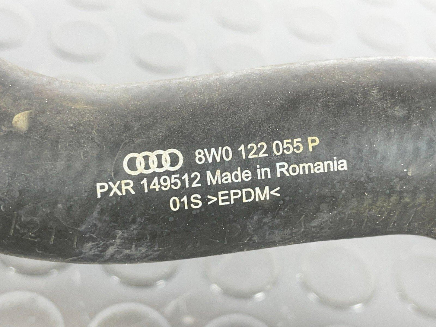16-19 AUDI A4 B9 SALOON GENUINE 1.4 TFSI WATER COOLANT PIPE HOSE 8W0122055P