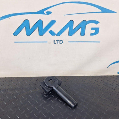 12-18 AUDI A6 C7 GENUINE OEM COOLANT REGULATOR SUPPORT 4G0805201