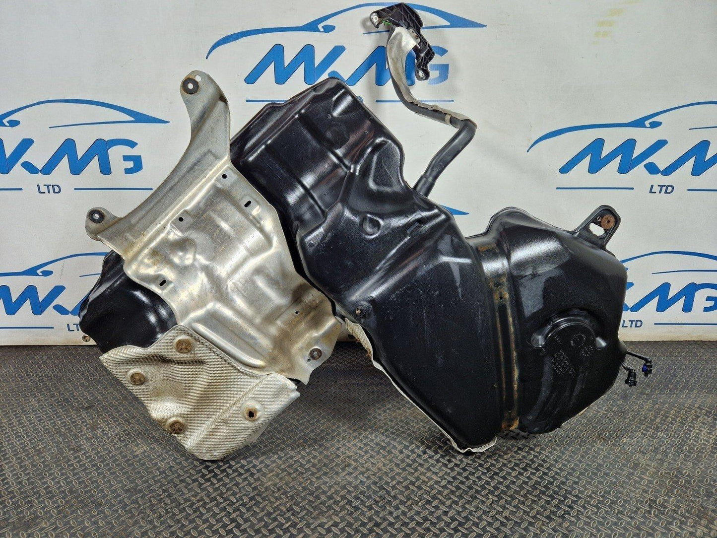 10-18 AUDI A7 4G S-LINE OEM FUEL TANK WITH PUMP & SENDER 4G8201021CD 4G0919050