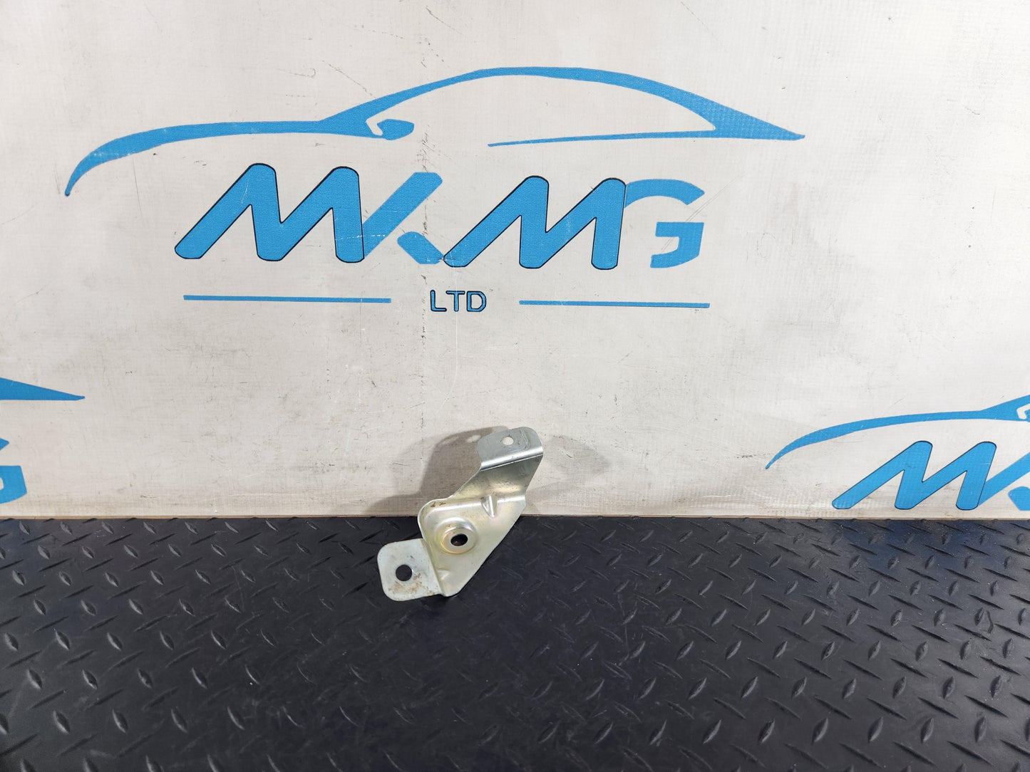 Range Rover Evoque L551 Left Front Bumper Mount Bracket K8D2-17B919-AB