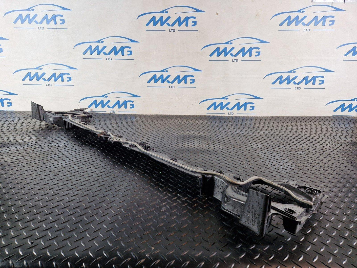 Mercedes-Benz    Unknown Part Type A2478304400