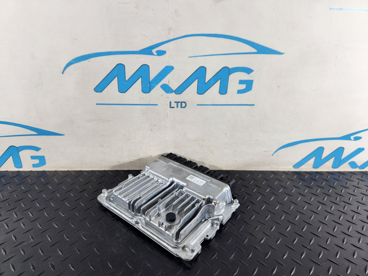 BMW 118i F40 Hatchback Engine ECU Control Module Genuine 5A57780