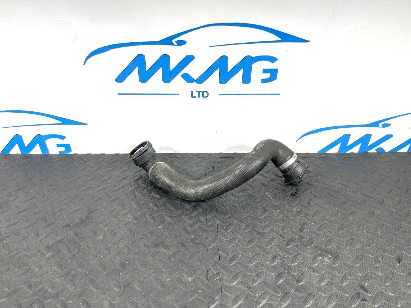14-21 MERCEDES BENZ C300 W205 GENUINE WATER COOLANT HOSE PIPE A2055010282