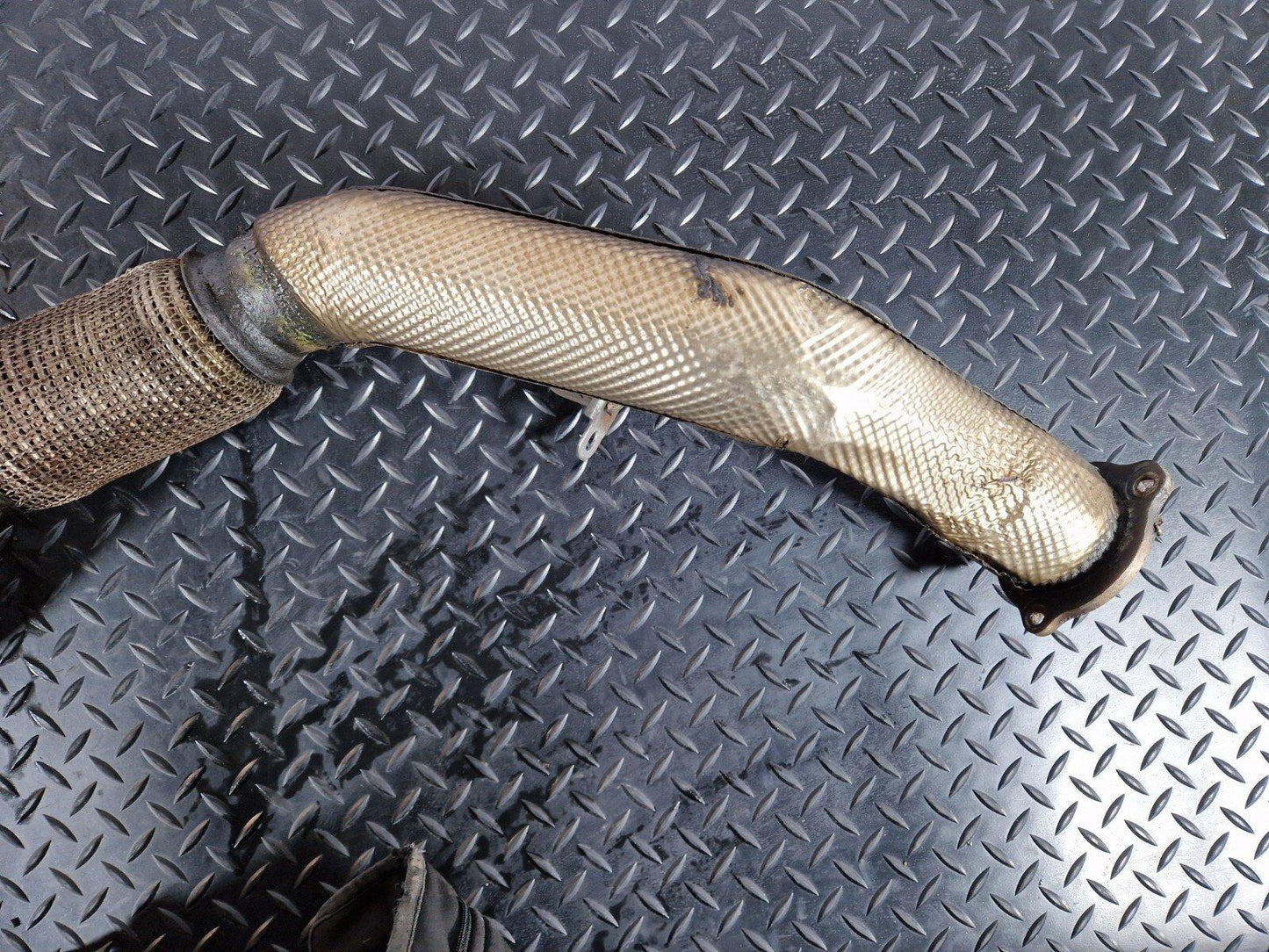 12-18 AUDI A6 C7 EXHAUST DOWN FLEXI PIPE 4G0253350G