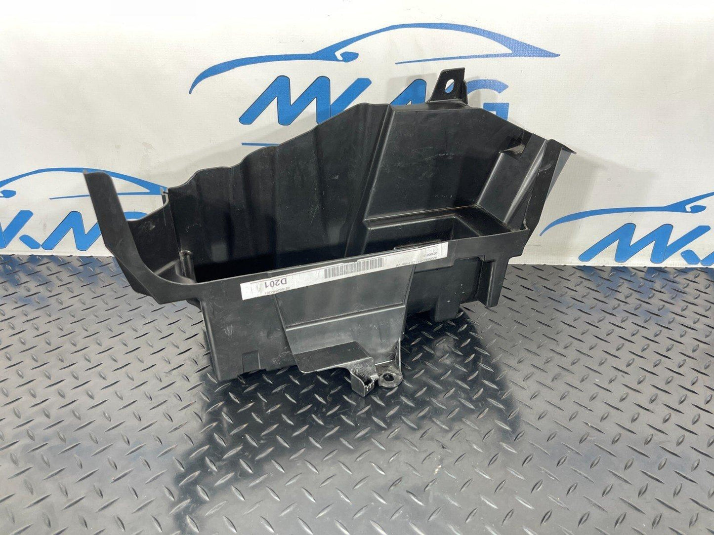 14-21 MERCEDES BENZ C350e W205 GLOVE COMPARTMENT A2058991614