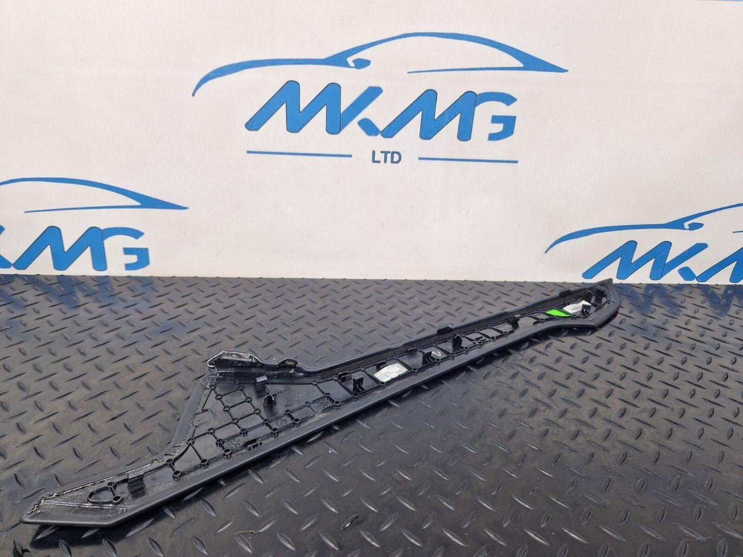16-19 AUDI A4 B9 GENUINE DRIVER SIDE CENTRE CONSOLE LEATHER TRIM 8W2863306A