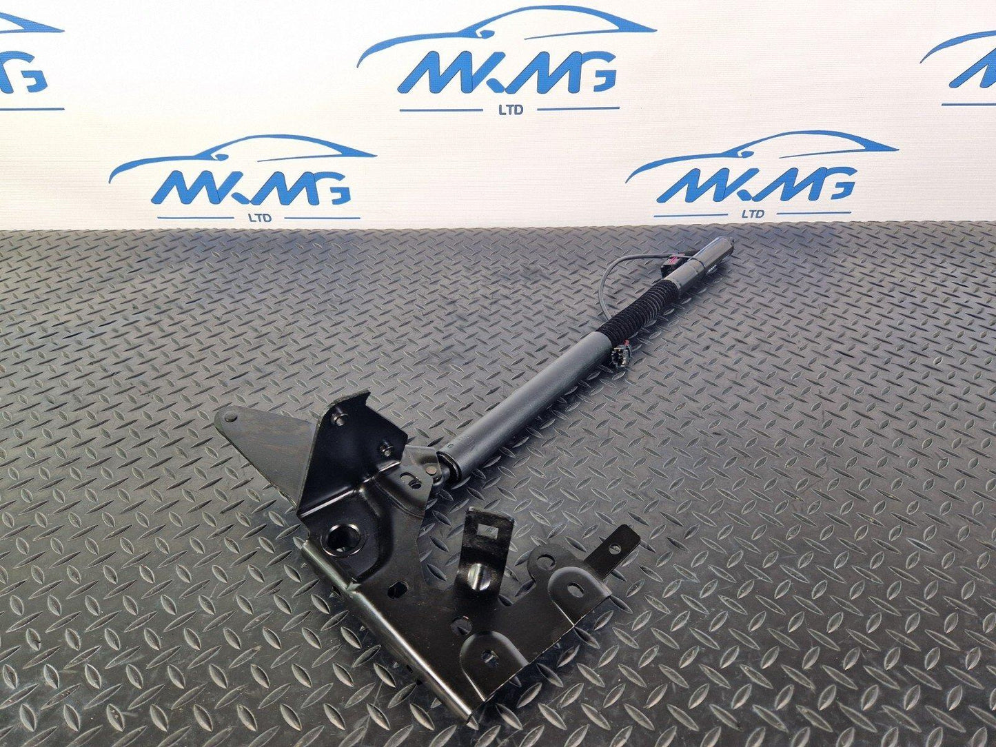 15-18 AUDI A7 4G OEM REAR RIGHT SIDE O/S ELECTRIC BOOT TAILGATE STRUT 4G8827852F