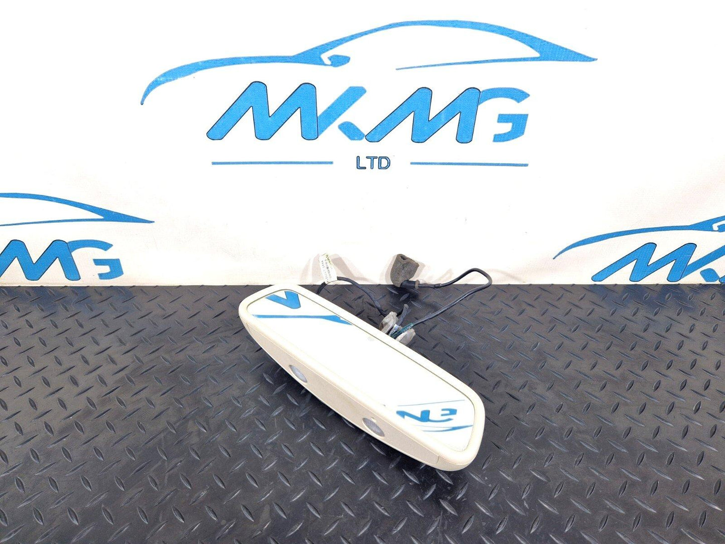 14-21 MERCEDES-BENZ C250D W205 GENUINE OEM INTERIOR REAR VIEW MIRROR A2228100217