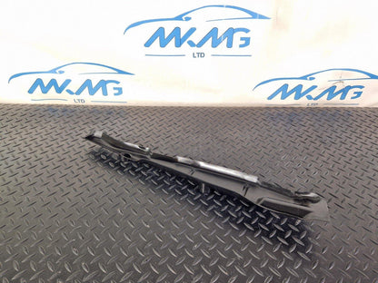16-19 AUDI A4 B9 GENUINE FRONT LEFT SIDE N/S WING FILLER INSULATOR 8W0821111