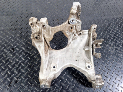 16-19 AUDI A4 B9 2.0 TDI DEU GENUINE RIGHT SIDE ENGINE MOUNT BRACKET 8W0399296E