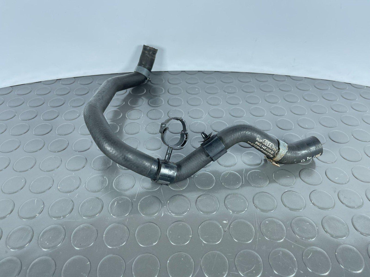 16-19 AUDI A4 B9 GENUINE WATER COOLANT PIPE HOSE 8W0145920D