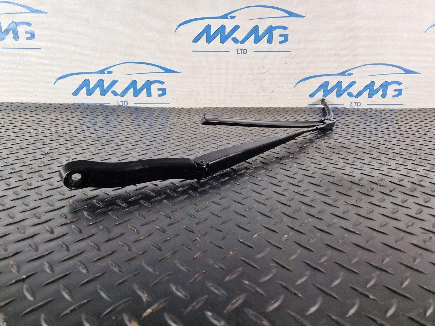 16-20 AUDI Q7 4M GENUINE FRONT RIGHT DRIVER O/S WIPER ARM 4M2955408