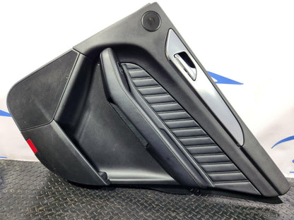 11-19 MERCEDES BENZ ML W166 GENUINE REAR RIGHT O/S/R LEATHER DOOR CARD PANEL
