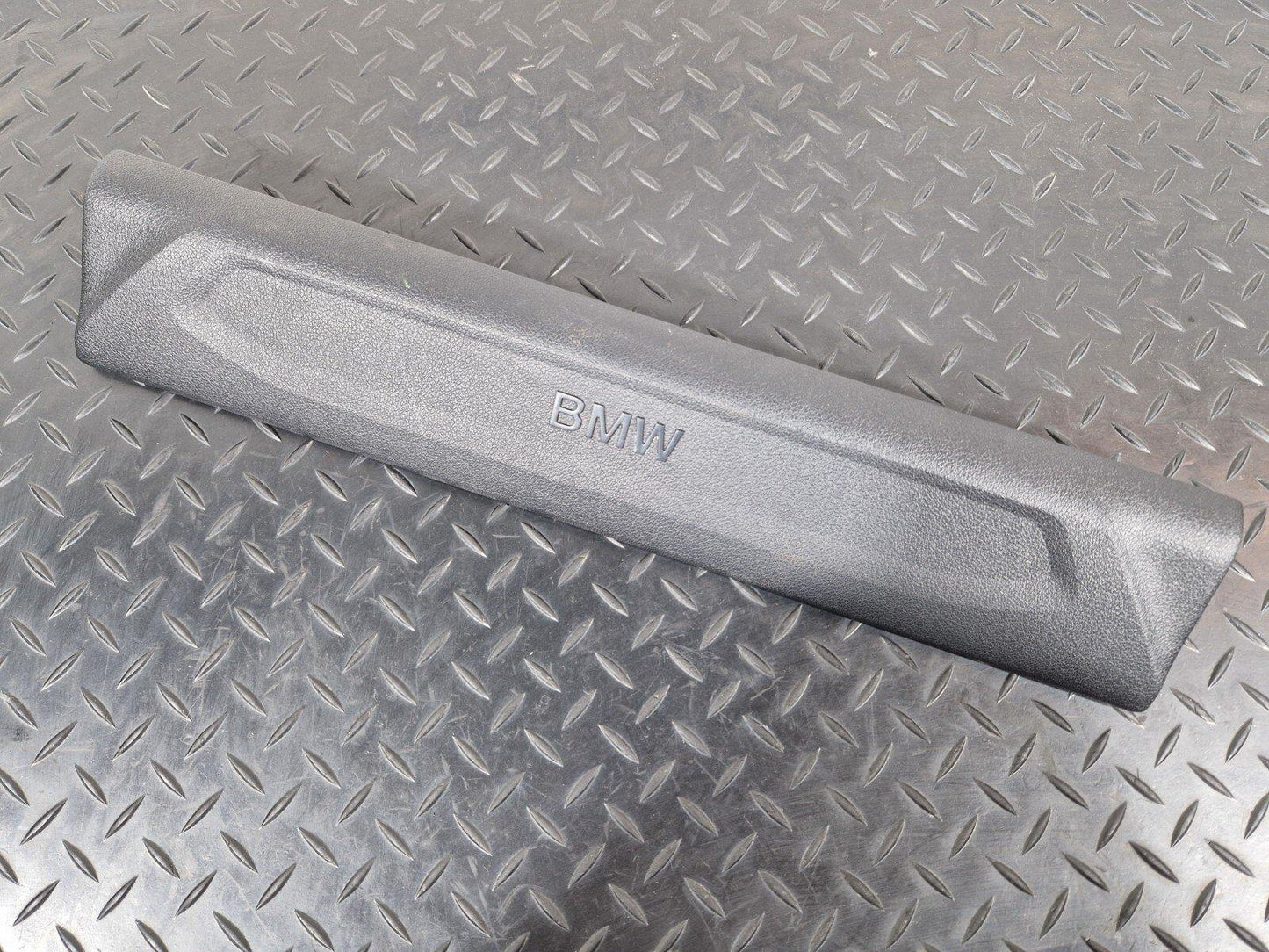 20-24 BMW 1 SERIES F40 DASHBOARD LOWER TRIM PANEL 7444937