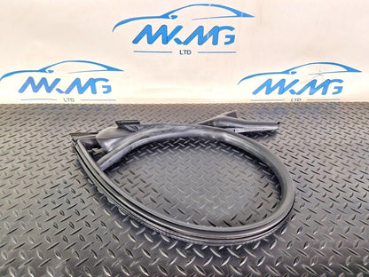 10-18 AUDI A7 4G FRONT LEFT GASKET STRIP DOOR RUBBER WEATHER SEAL 4G8845353