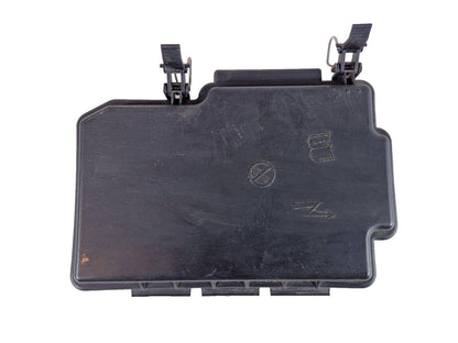 11-19 MERCEDES BENZ ML W166 GENUINE FUSE BOX COVER LID A1665400182