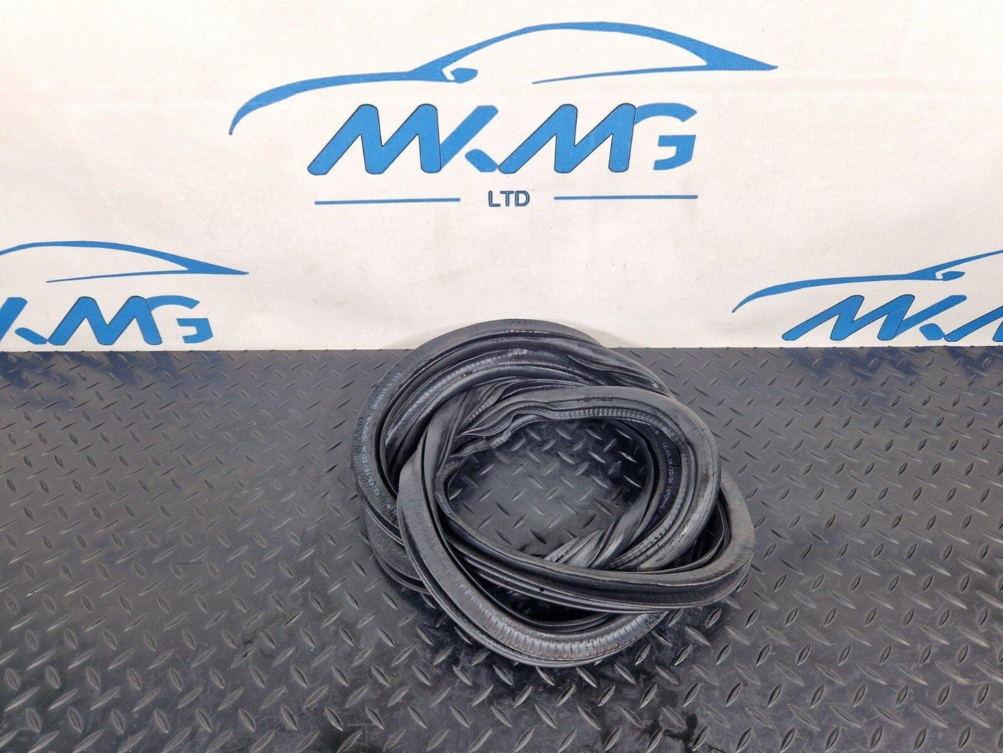 16-19 AUDI A4 B9 Rear Right or Left Door Rubber Seal 8W5833721B